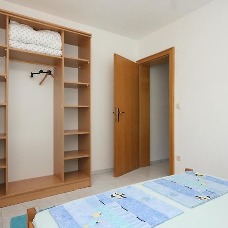 Apartments With A Parking Space Mandre, Pag - 6405 Kolan Rum bild
