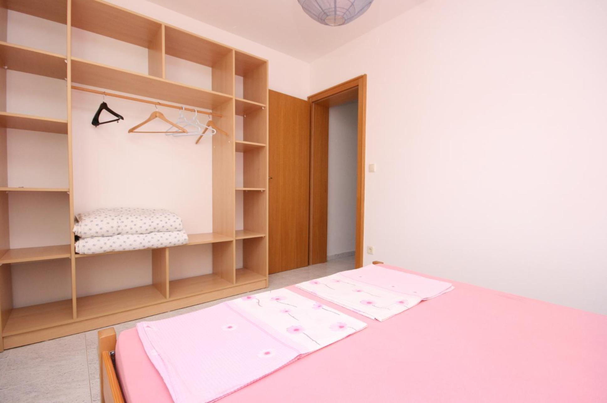 Apartments With A Parking Space Mandre, Pag - 6405 Kolan Rum bild