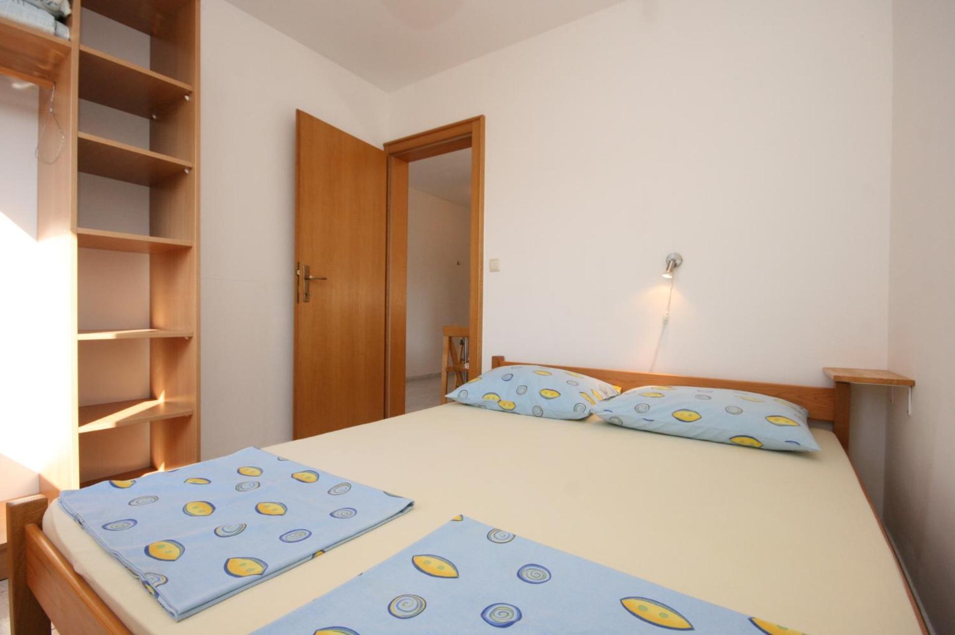 Apartments With A Parking Space Mandre, Pag - 6405 Kolan Rum bild
